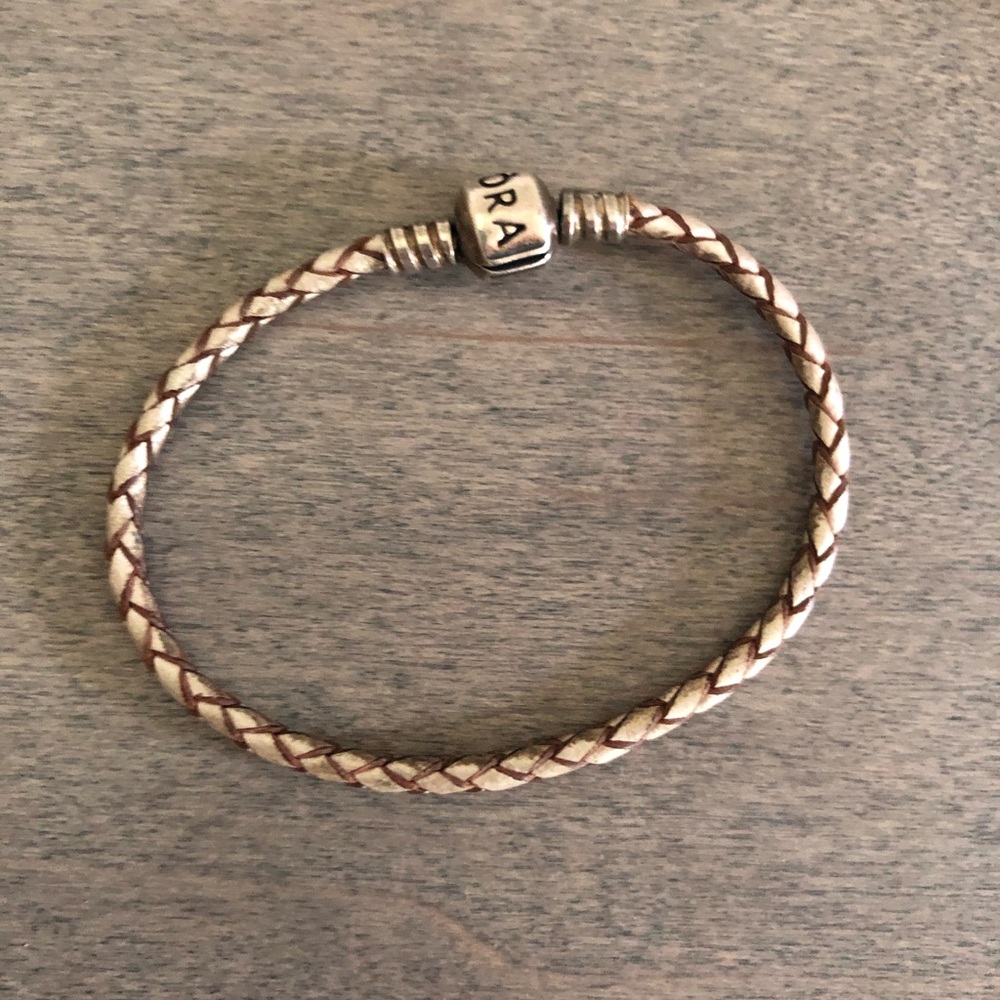 Pandora bracelet-champagne leather